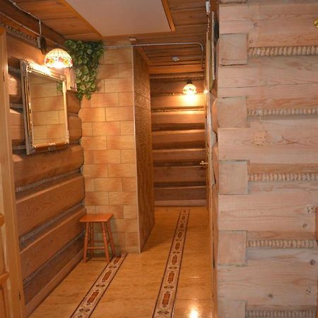 Gorolik U Kwietniow-Centrum Bukowiny- Mozliwosc Wyzywienia Буковина Татжанска Екстериор снимка