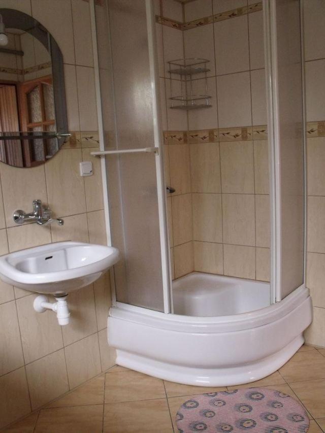Gorolik U Kwietniow-Centrum Bukowiny- Mozliwosc Wyzywienia Буковина Татжанска Екстериор снимка