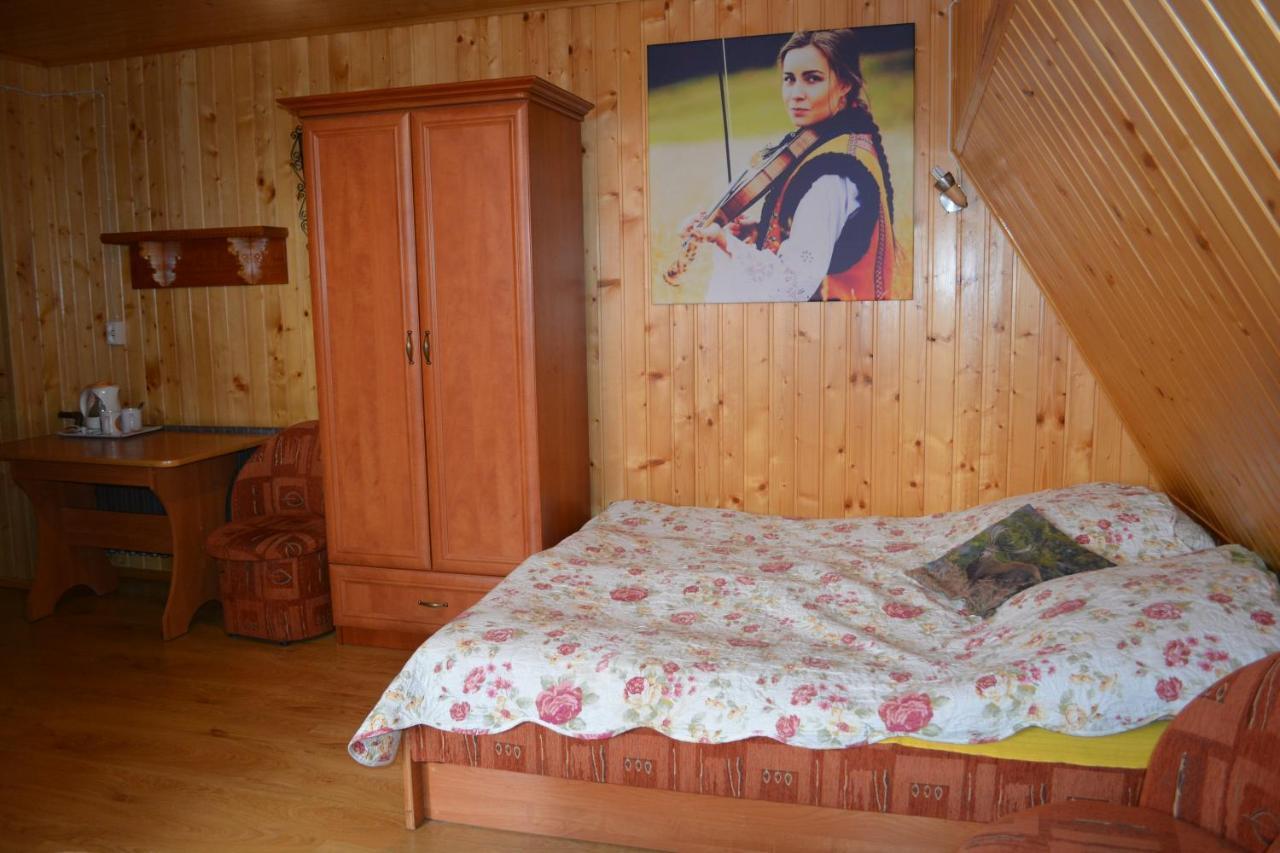 Gorolik U Kwietniow-Centrum Bukowiny- Mozliwosc Wyzywienia Буковина Татжанска Екстериор снимка