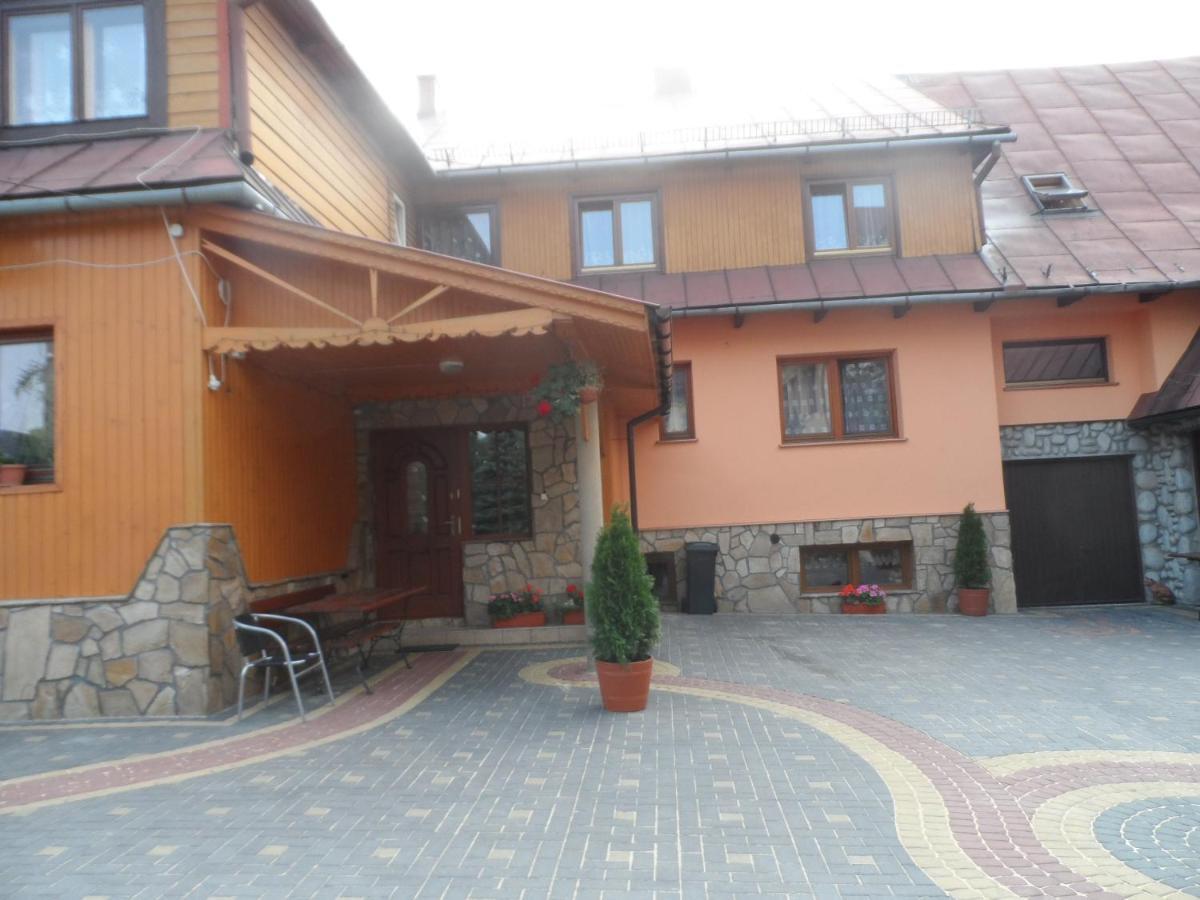 Gorolik U Kwietniow-Centrum Bukowiny- Mozliwosc Wyzywienia Буковина Татжанска Екстериор снимка
